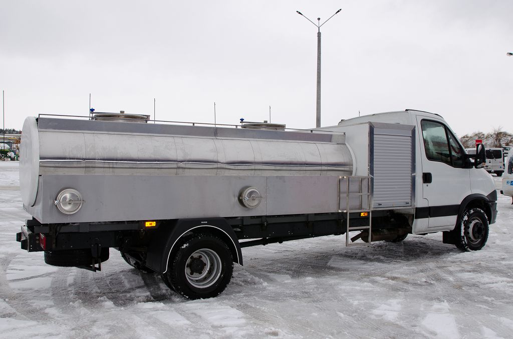 Iveco Daily Fish Car (a car for transportation of live fish)